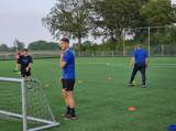 Laatste training seizoen 2023-2024 van 1e selectie S.K.N.W.K. (voetvolleytoernooitje) van donderdag 25 mei 2024 (216/314)